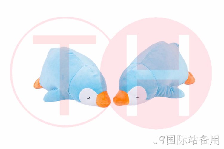 利用毛绒玩具模仿社会百态